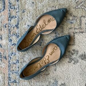 Sam Edelman pointed blue flats, size 9